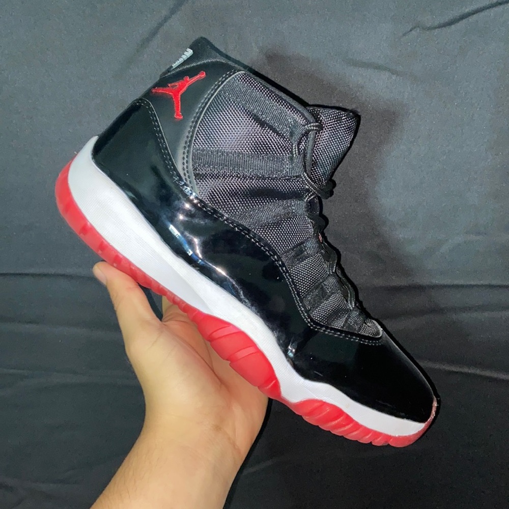 - Jordan 11 bred